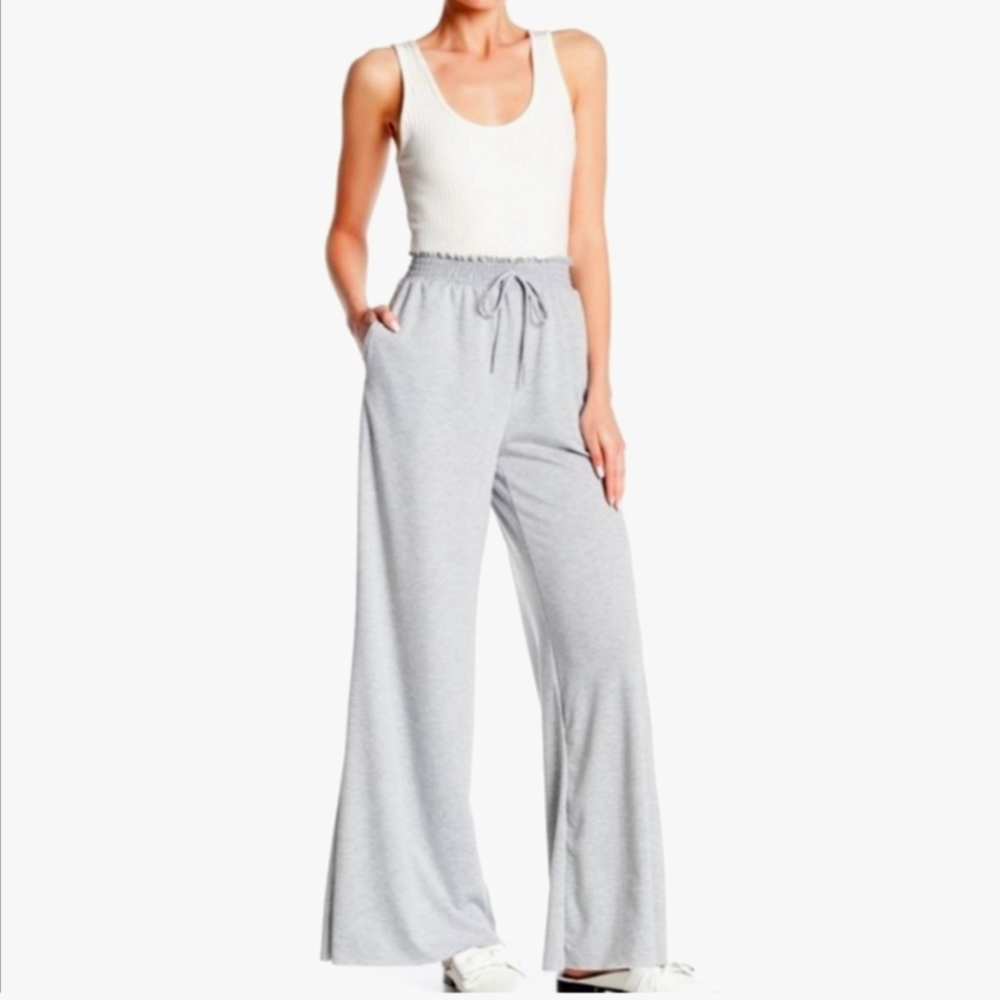 NWT | The Vanity Room | Wide Leg Jumpsuit (Small)
